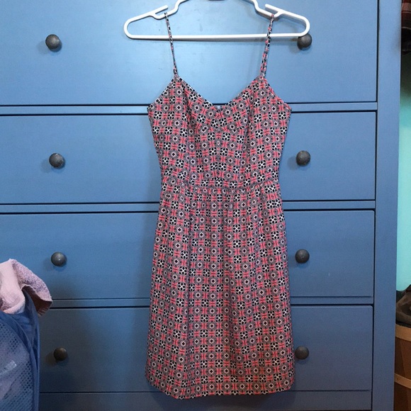 Cute dress! - Picture 1 of 3